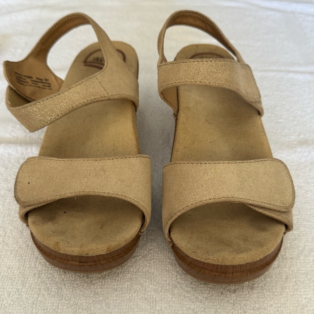Dansko Sonnet Tan Ankle Strap Sandal Size 37